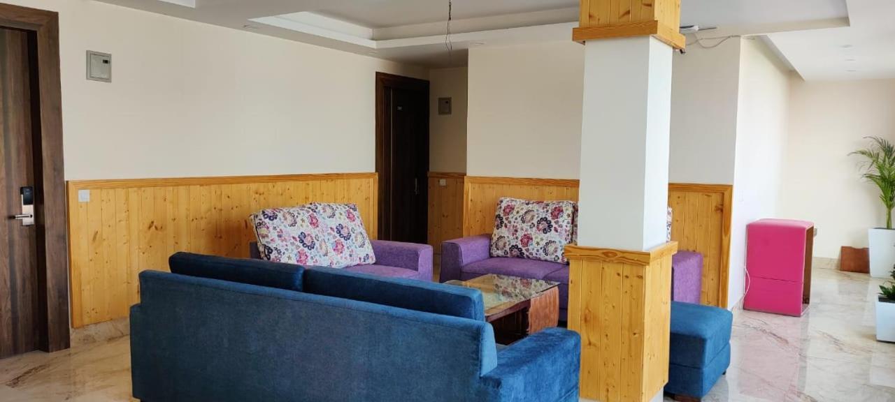 Hotel Maira 德拉敦 外观 照片