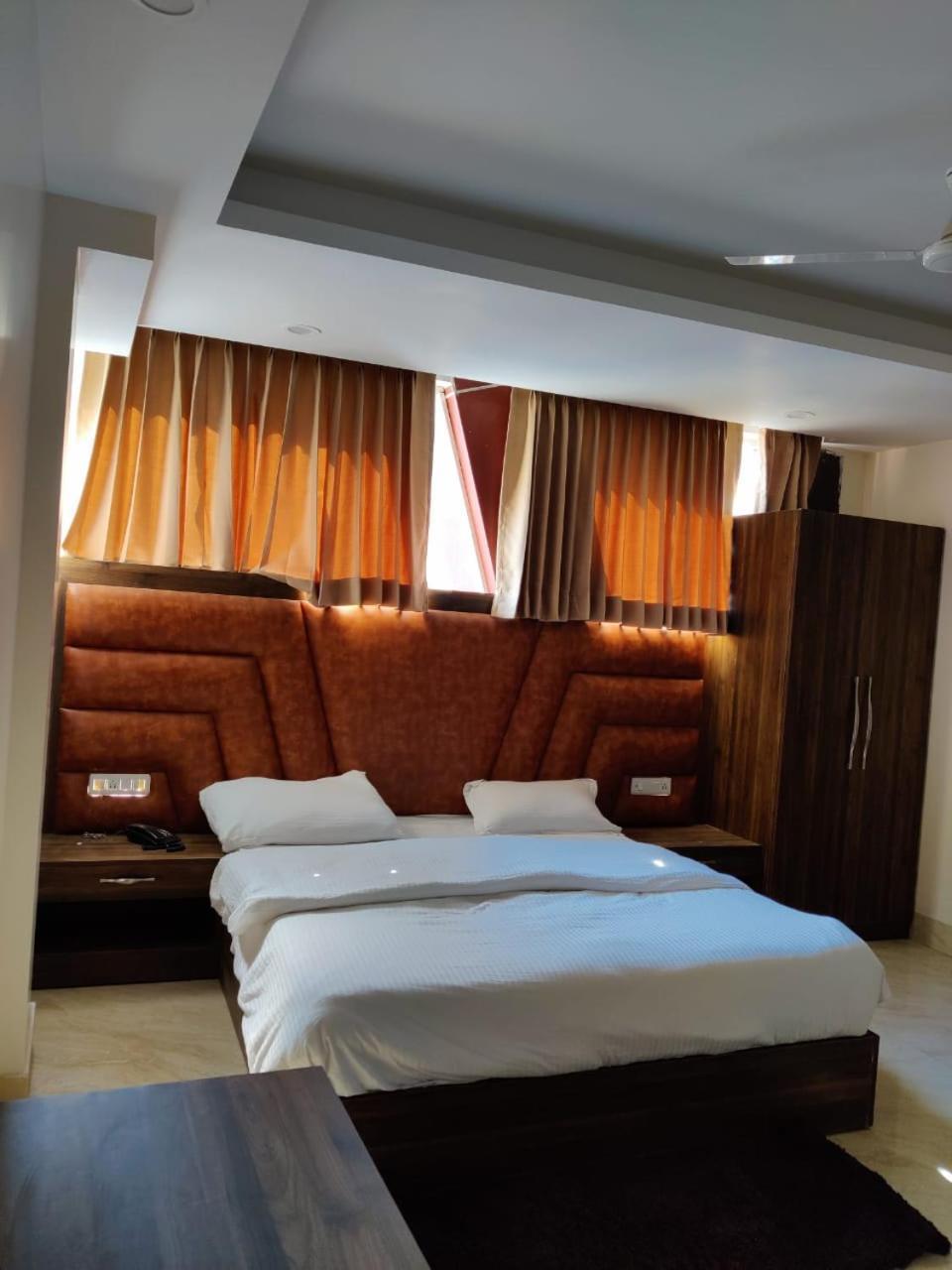 Hotel Maira 德拉敦 外观 照片